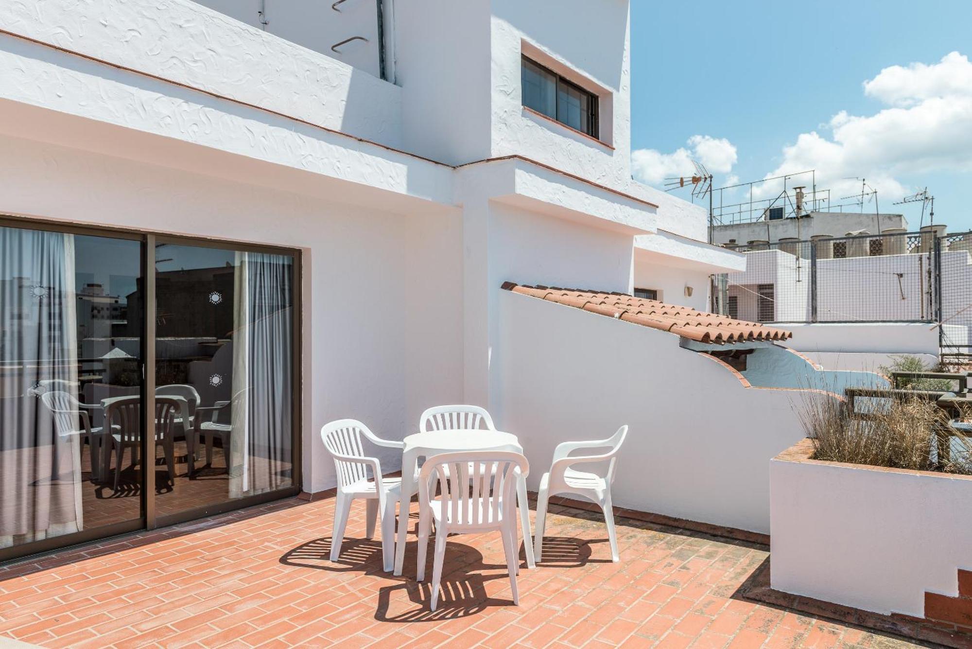 Apartamentos Orosol 2 By Typic Hotels Sant Antoni de Portmany Oda fotoğraf