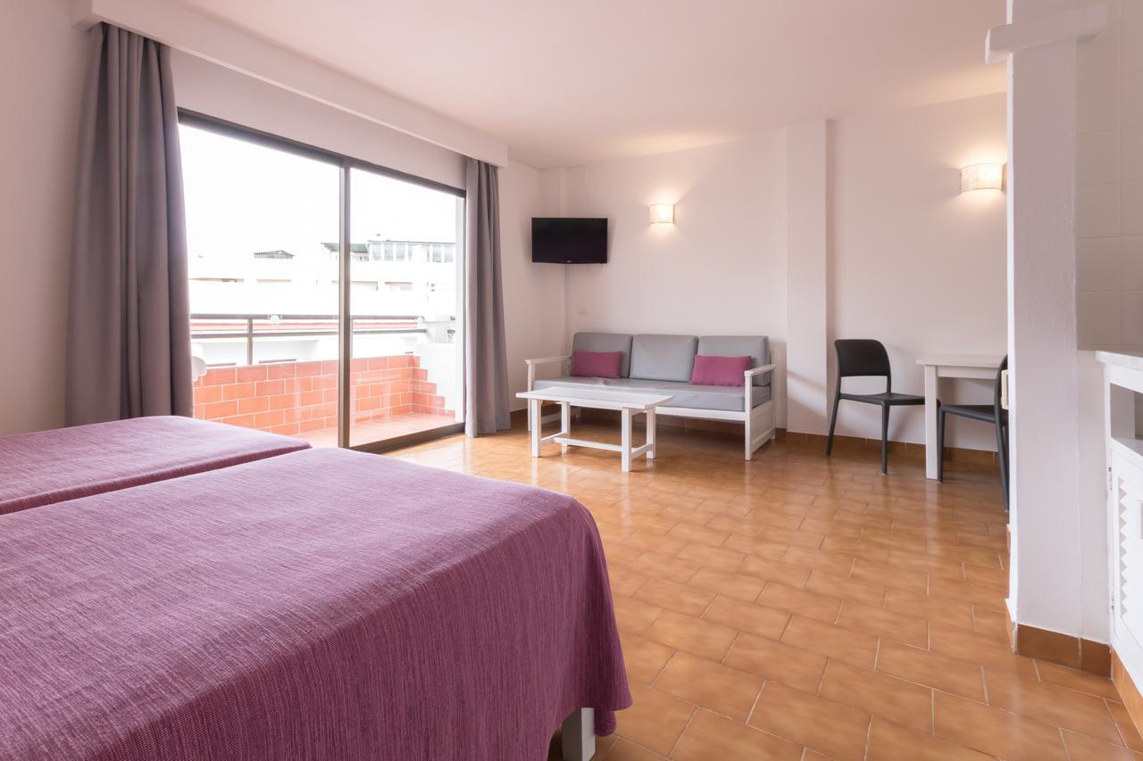 Apartamentos Orosol 2 By Typic Hotels Sant Antoni de Portmany Dış mekan fotoğraf