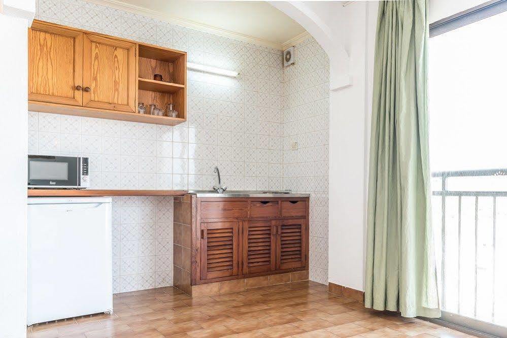 Apartamentos Orosol 2 By Typic Hotels Sant Antoni de Portmany Dış mekan fotoğraf