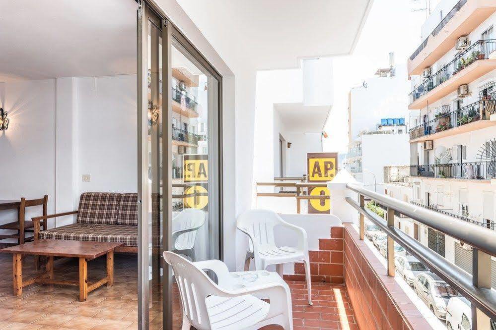 Apartamentos Orosol 2 By Typic Hotels Sant Antoni de Portmany Dış mekan fotoğraf