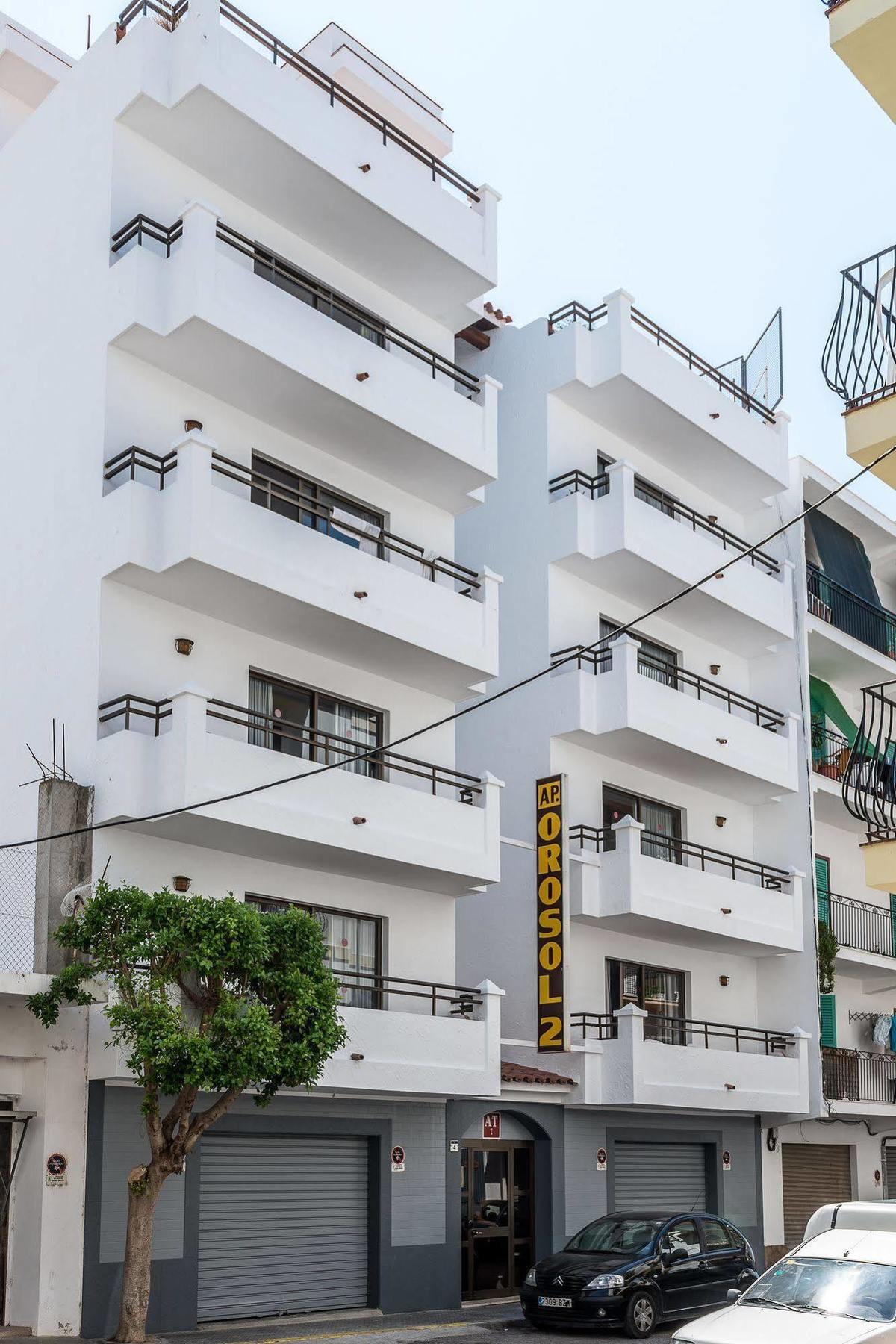 Apartamentos Orosol 2 By Typic Hotels Sant Antoni de Portmany Dış mekan fotoğraf